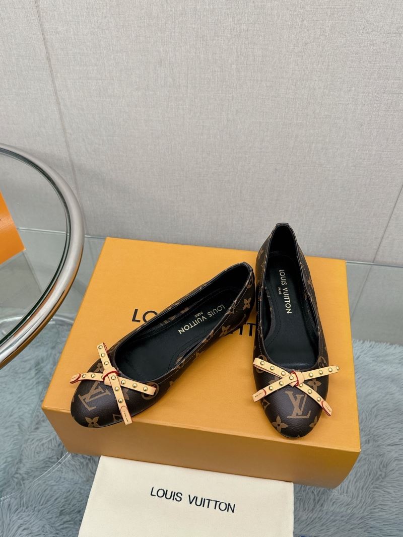 Louis Vuitton Flat Shoes